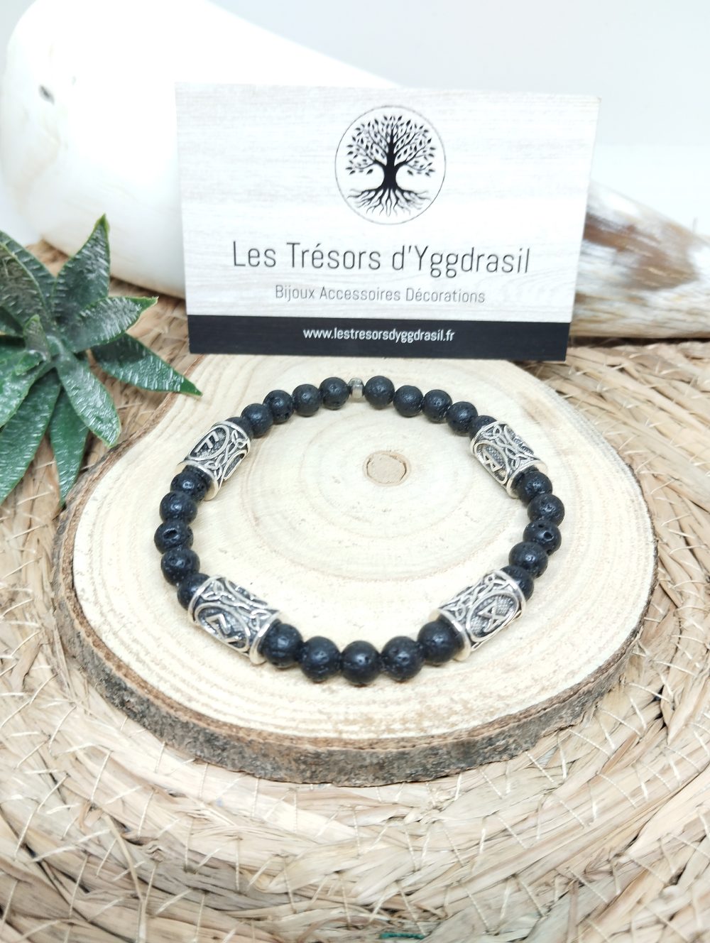 Bracelet "Runes Ansuz-Berkano-Dagaz-Jera"